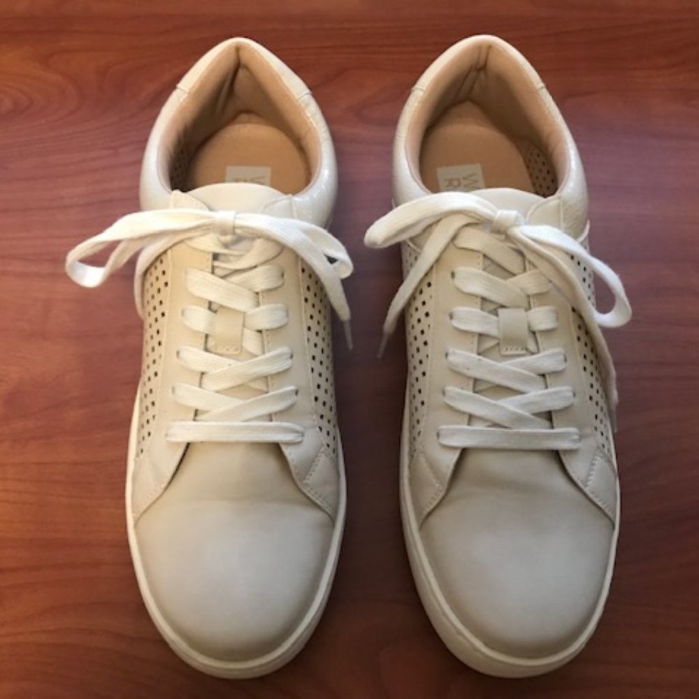 White Raven Leather Sneaker